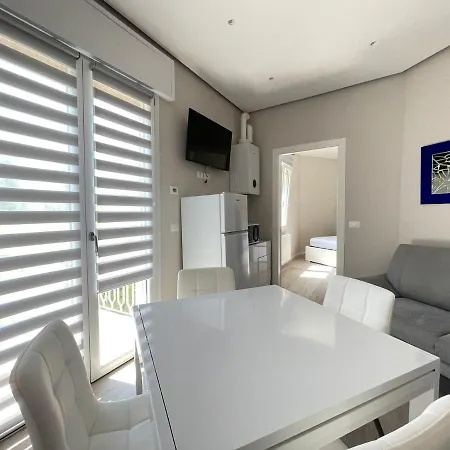 Appartamento Condominio Garcia Lorca-walterigato Apartments-solo Per Famiglie