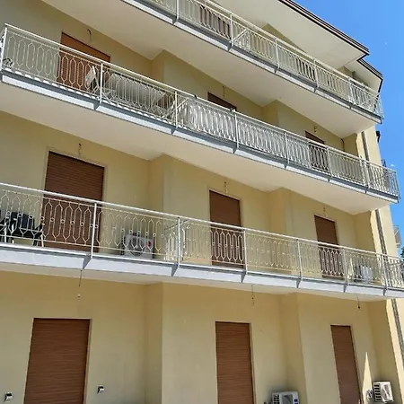 Condominio Garcia Lorca-walterigato Apartments-solo Per Famiglie Appartamento *