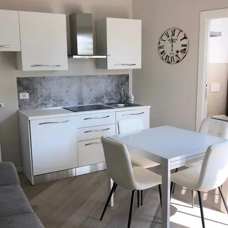 Appartamento Condominio Garcia Lorca-walterigato Apartments-solo Per Famiglie *